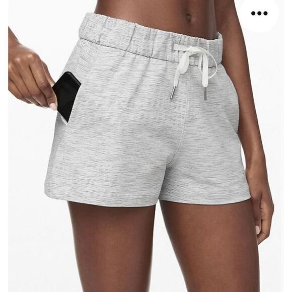 Lululemon On The Fly Short *2.5" Wee Are From Space Nimbus Battleship / Alpine W - Picture 1 of 9